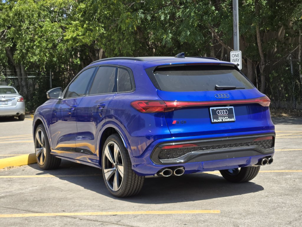 New 2026 Audi SQ5 Prestige AWD/4WD image 11
