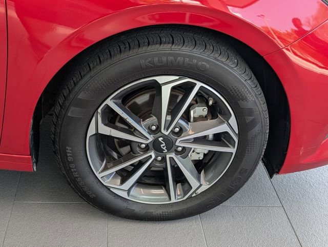 Used 2024 Kia Forte LXS FWD image 15