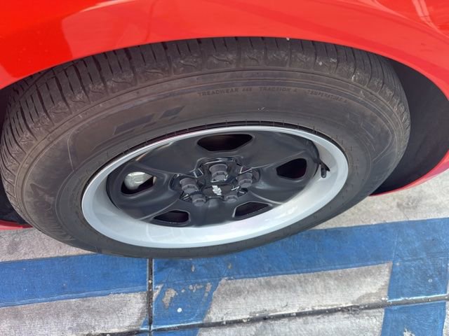 Used 2013 Chevrolet Camaro LS image 12