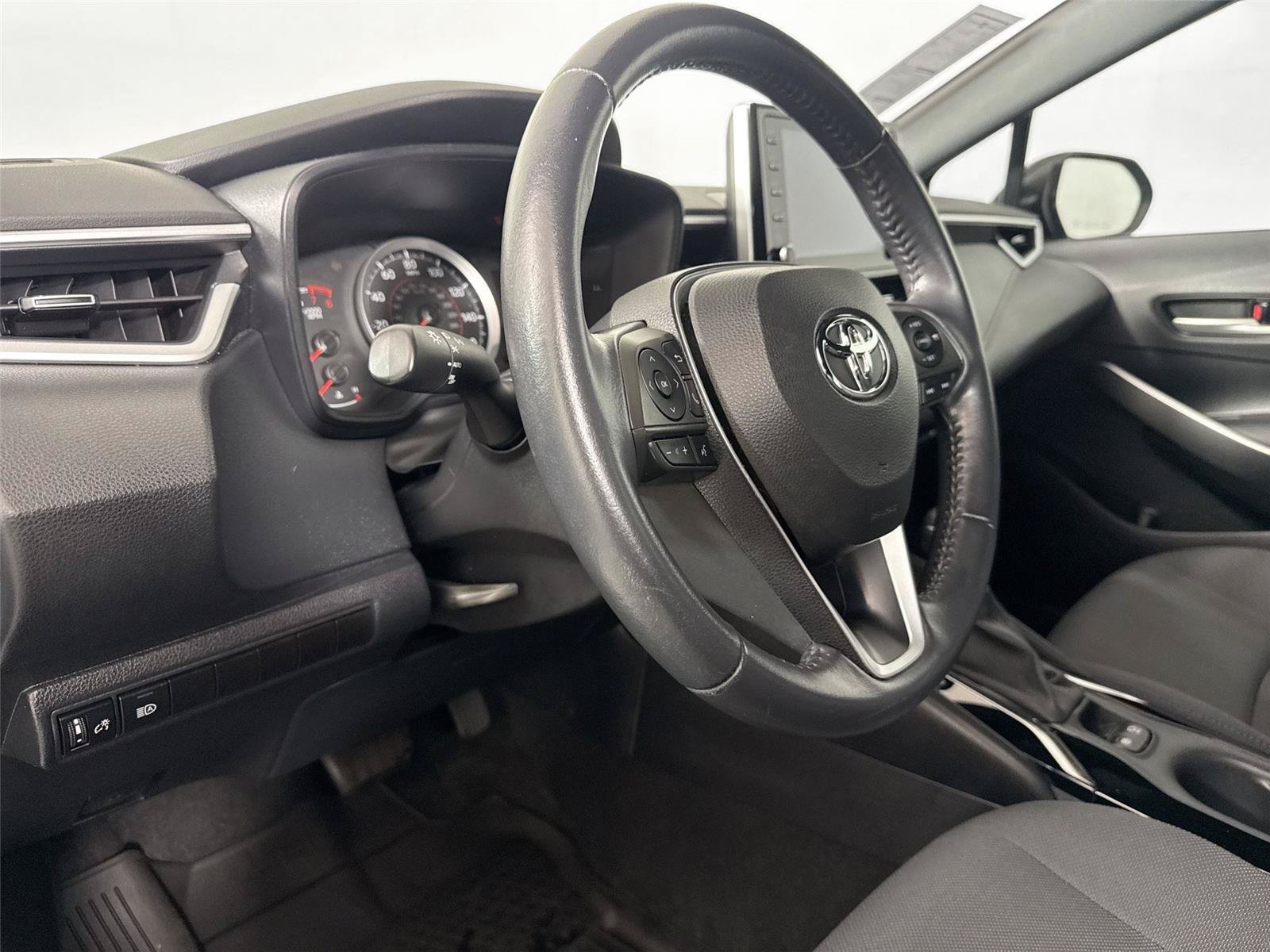Certified 2020 Toyota Corolla SE FWD image 4