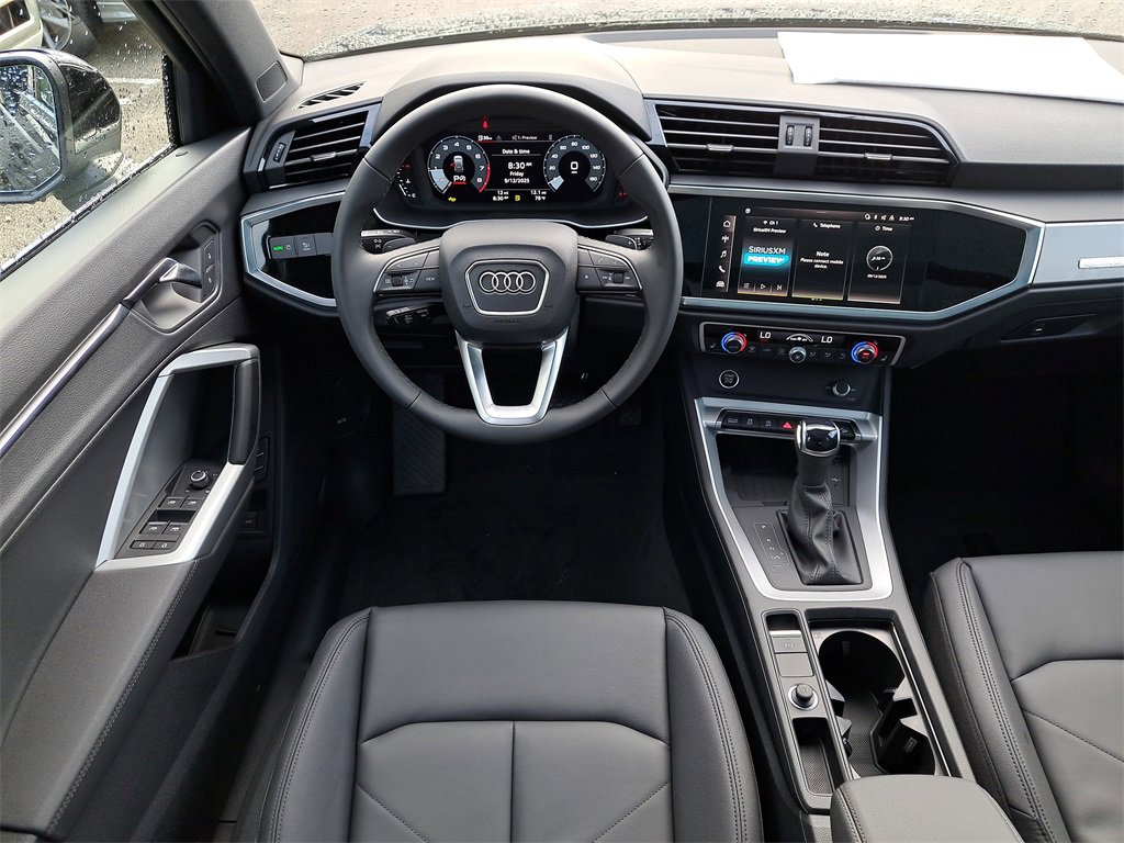 New 2025 Audi Q3 2.0T Premium image 23