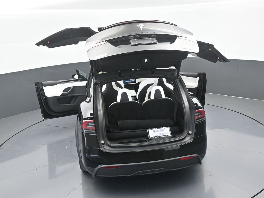 Used 2022 Tesla Model X Plaid image 63