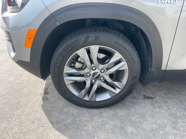 Used 2023 Kia Seltos LX AWD/4WD image 29