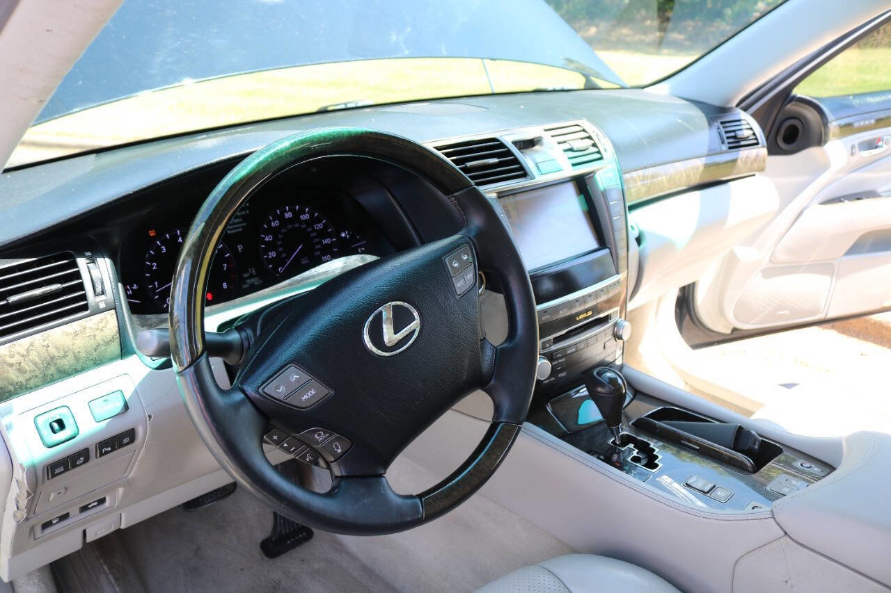 Used 2010 Lexus LS 460 RWD image 70