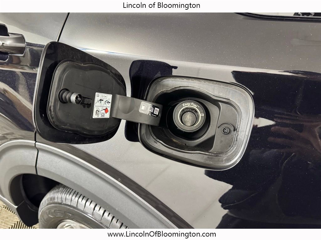 Used 2023 Ford Explorer Limited w/ Limited Technology Package image 13