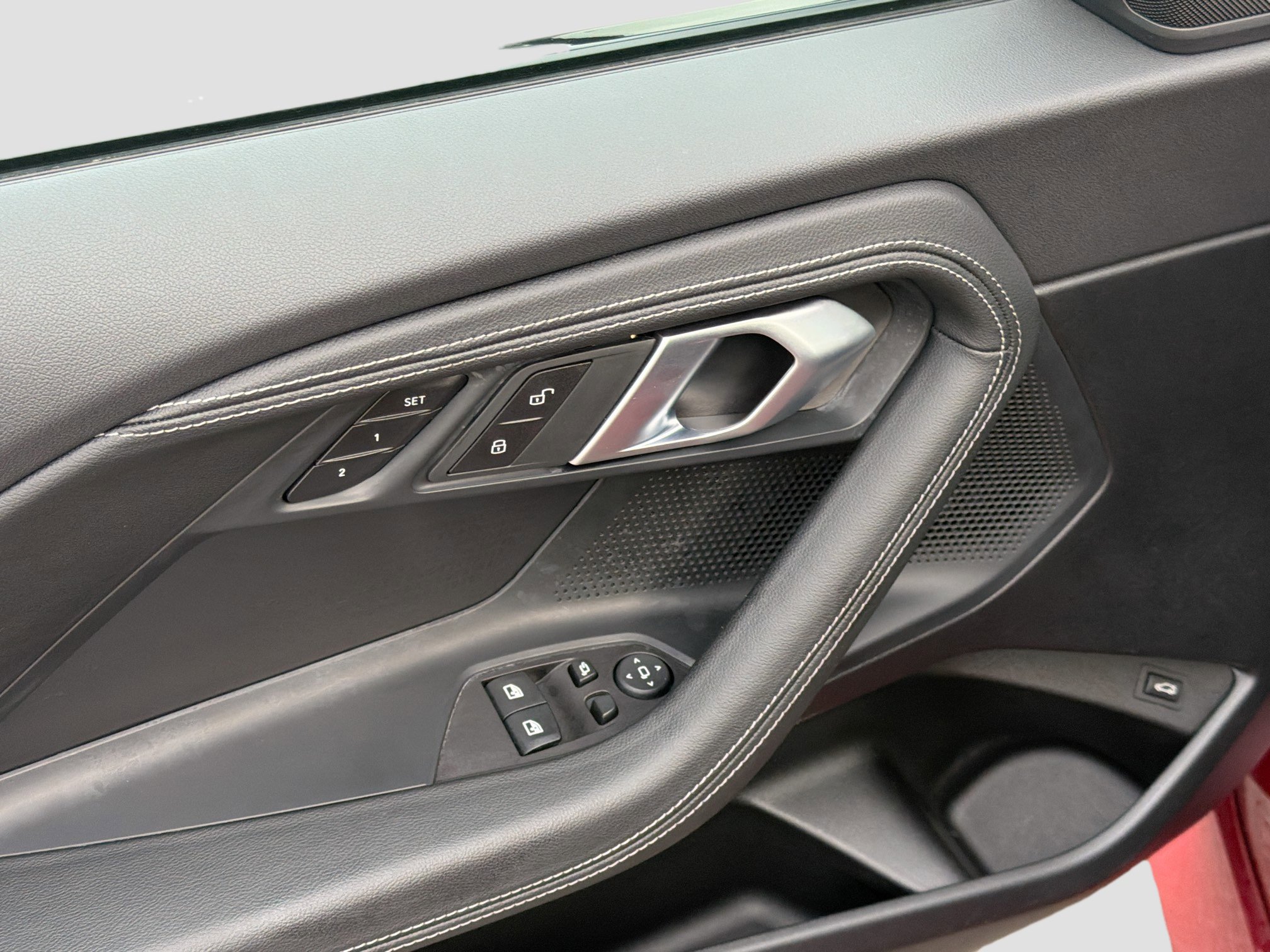 Used 2025 BMW 230i Coupe w/ M Sport Package image 21