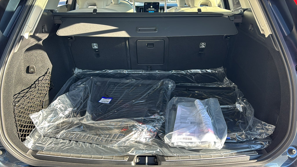 New 2027 Volvo XC60 B5 Ultra AWD/4WD image 29