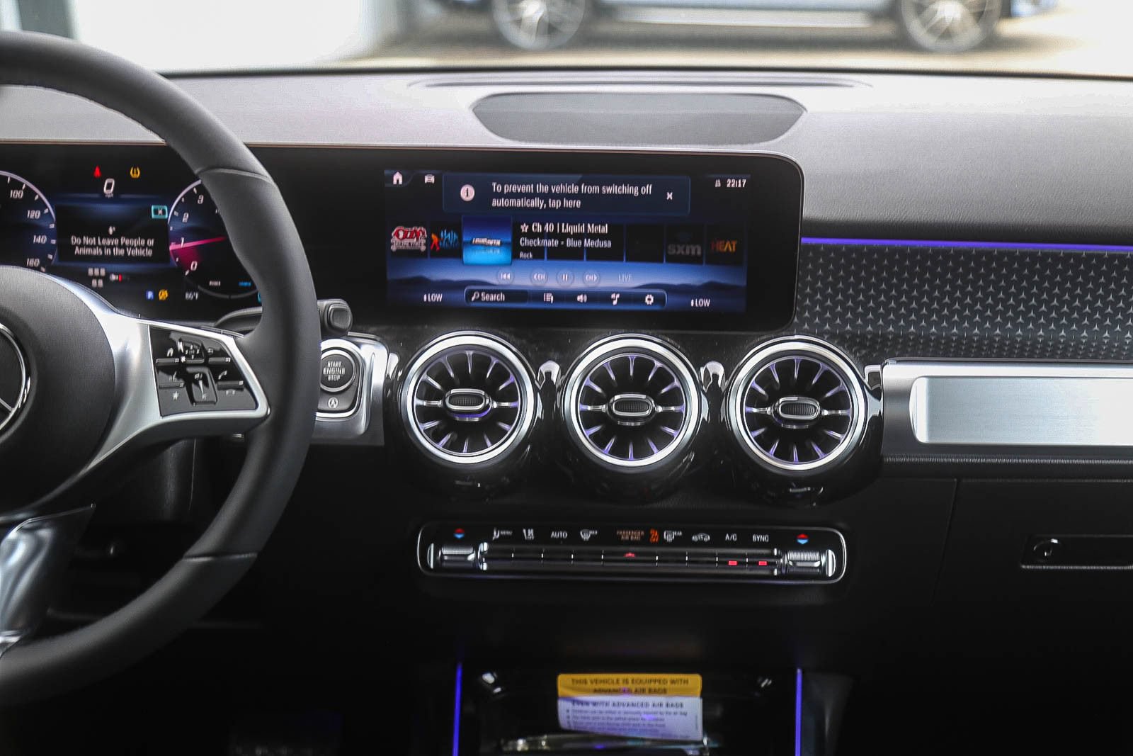 New 2026 Mercedes-Benz GLB 250 4MATIC image 11