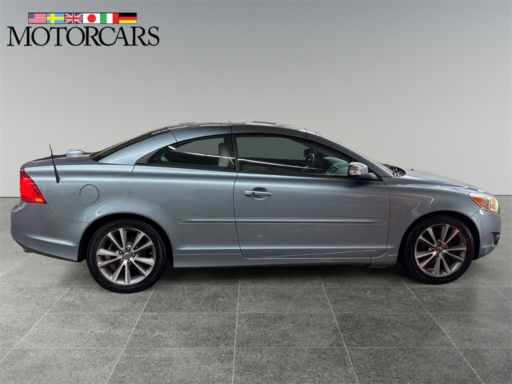 Used 2013 Volvo C70 T5 image 2