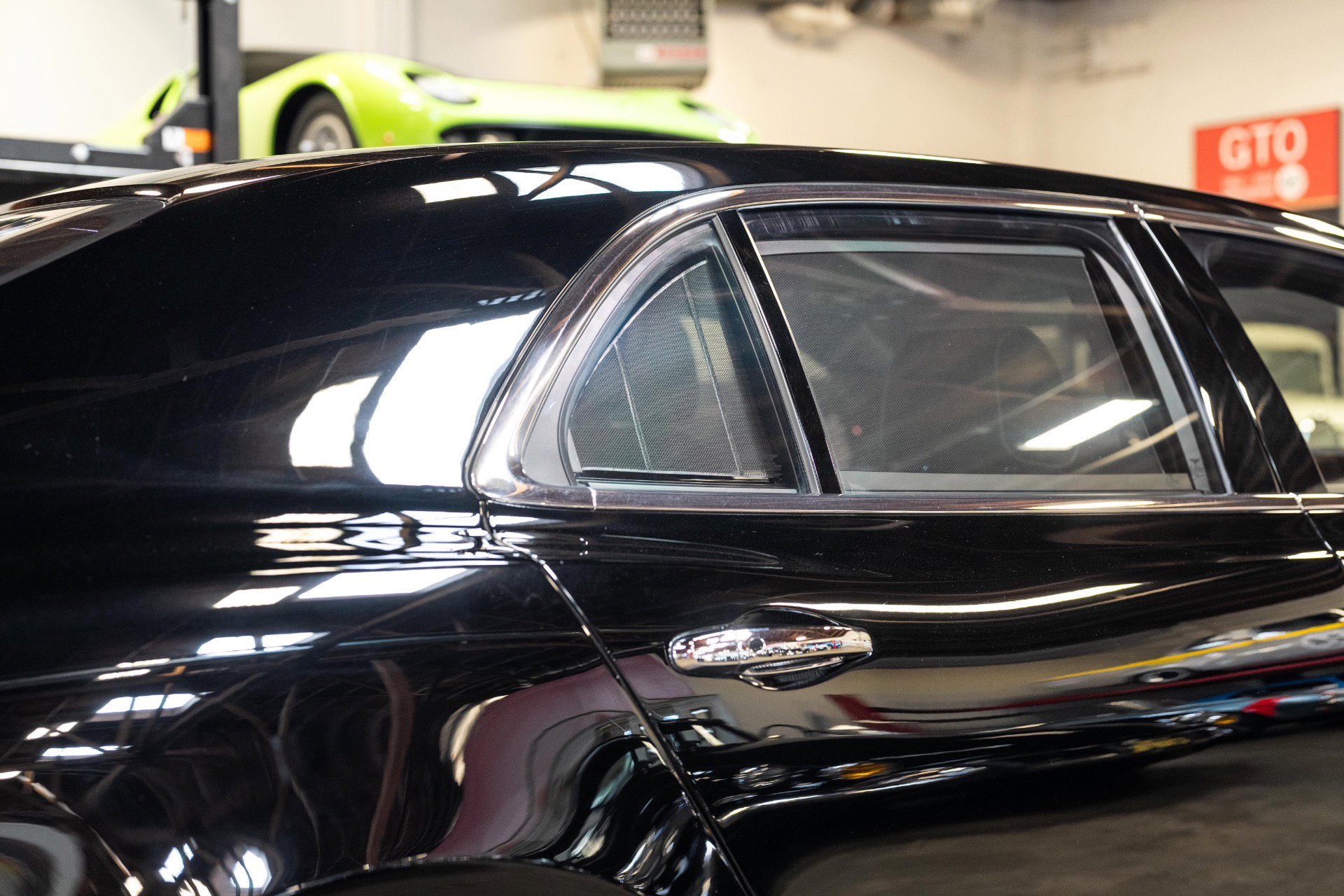 Used 2014 Bentley Mulsanne image 43