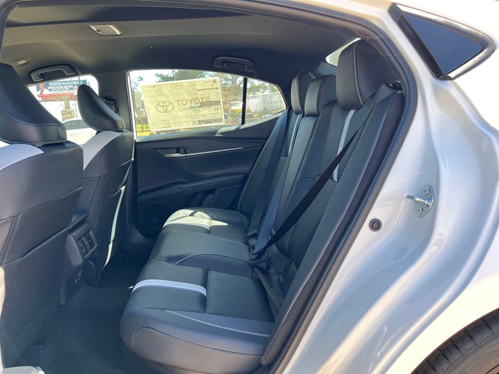 New 2026 Toyota Camry Hybrid w/ Multimedia Upgrade Package image 20