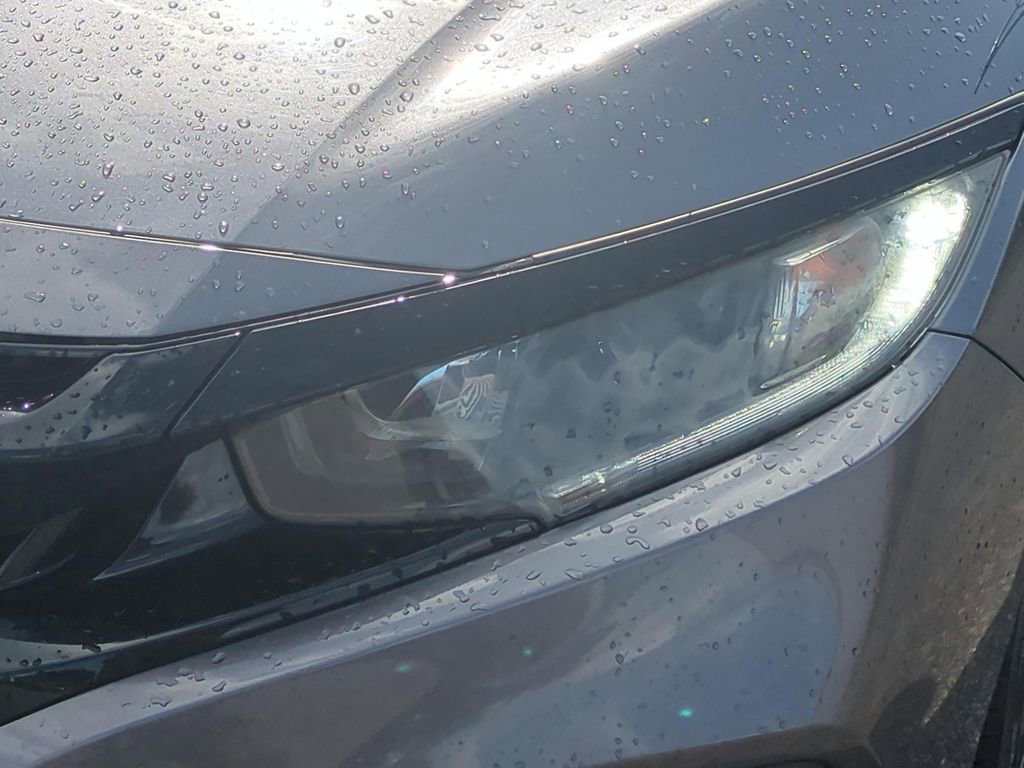 Used 2020 Honda Civic Sport image 9