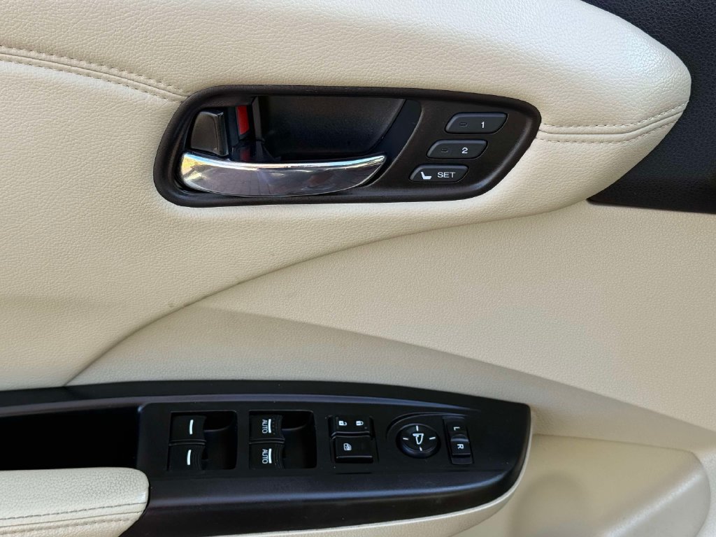 Used 2013 Acura RDX w/ Technology Package FWD image 16