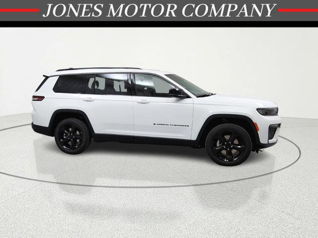 New 2026 Jeep Grand Cherokee L Limited image 1