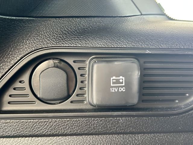 Used 2024 Jeep Grand Cherokee Limited image 29