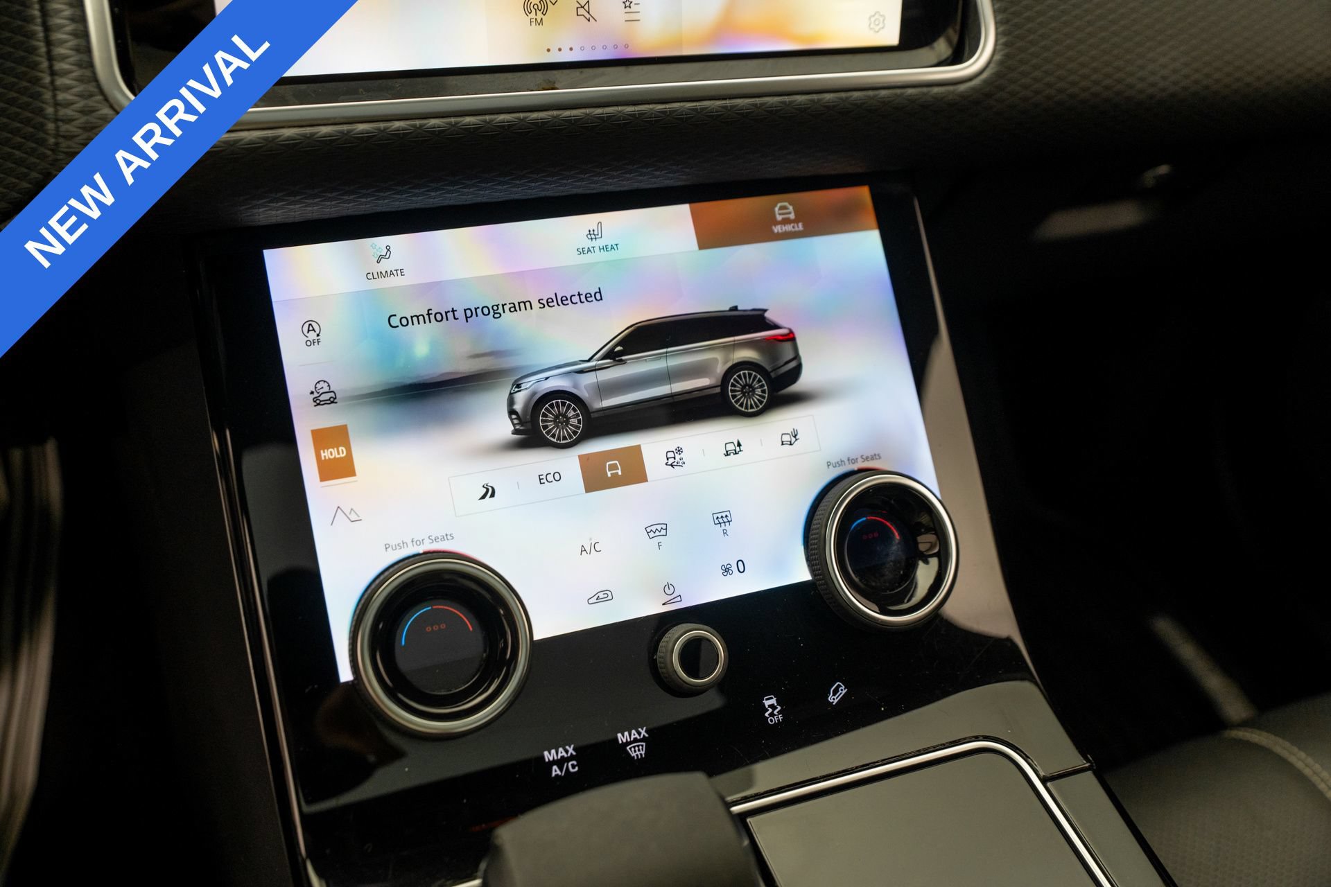 Used 2022 Land Rover Range Rover Velar R-Dynamic S AWD/4WD image 20