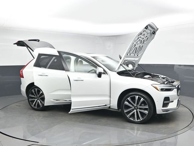 Used 2023 Volvo XC60 B5 Ultimate image 51