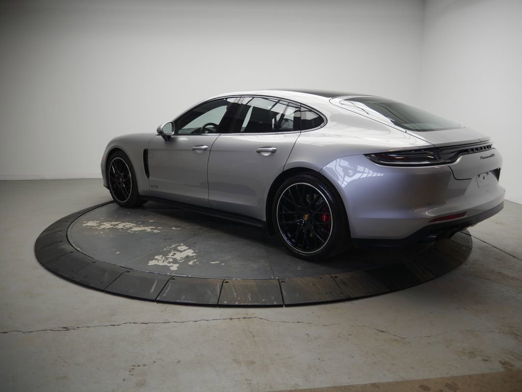 Certified 2022 Porsche Panamera GTS image 3