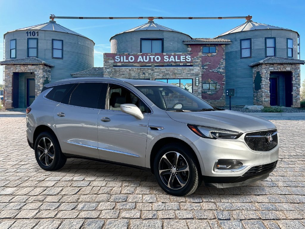 Used 2020 Buick Enclave Essence w/ Sport Touring Edition FWD image 7