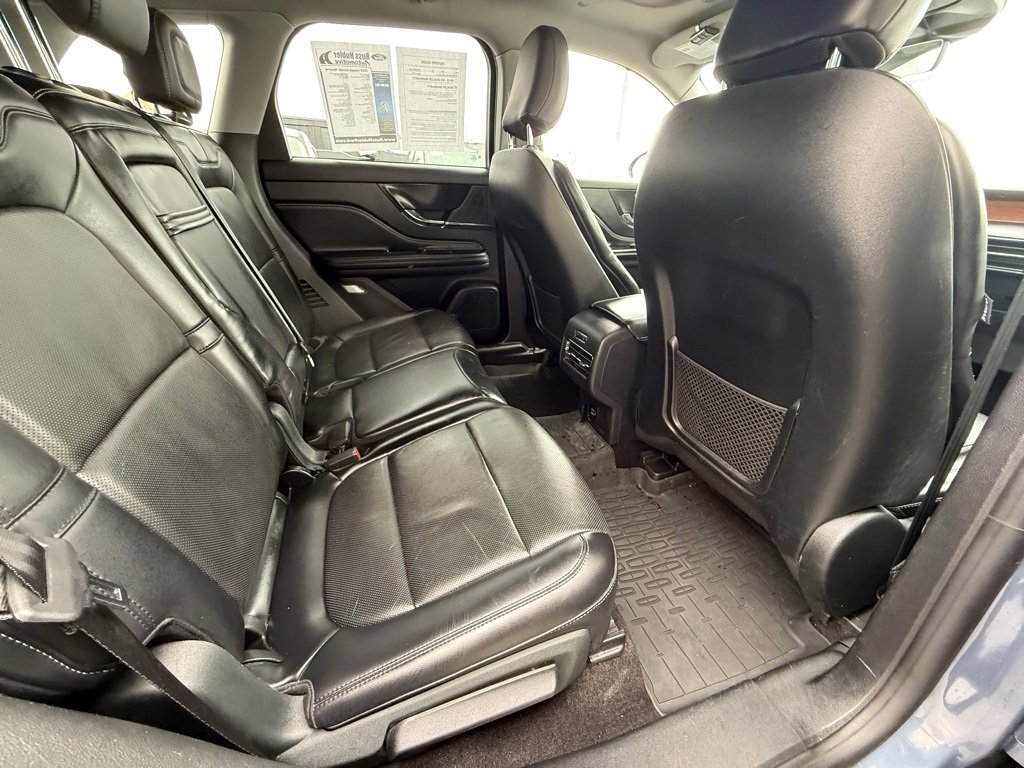 Used 2022 Lincoln Corsair Reserve w/ Elements Package image 27