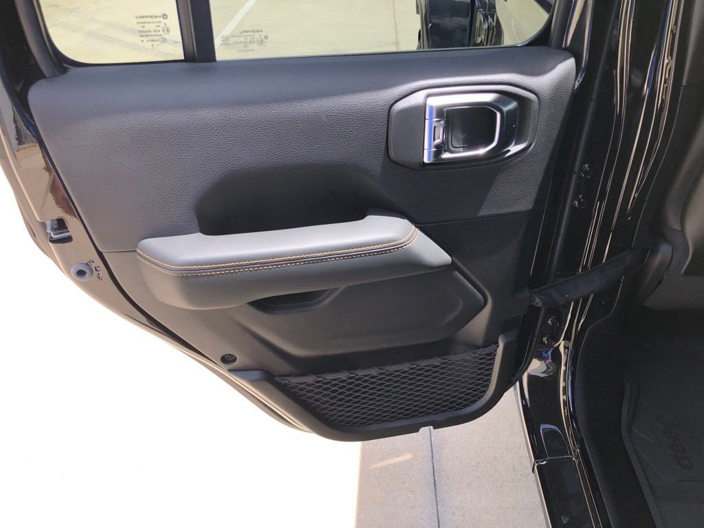 New 2025 Jeep Wrangler Sahara w/ Safety Group image 37