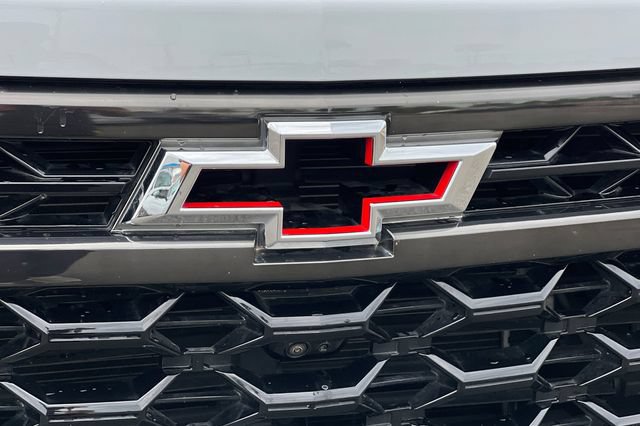Used 2023 Chevrolet Silverado 1500 ZR2 w/ Technology Package AWD/4WD image 39