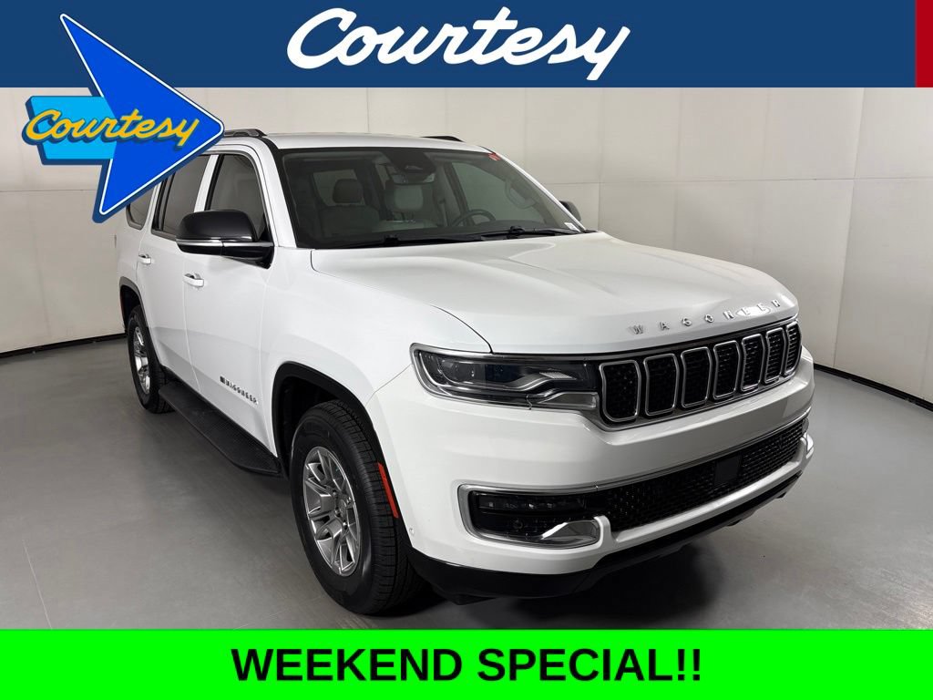 Used 2023 Jeep Wagoneer 2WD image 1