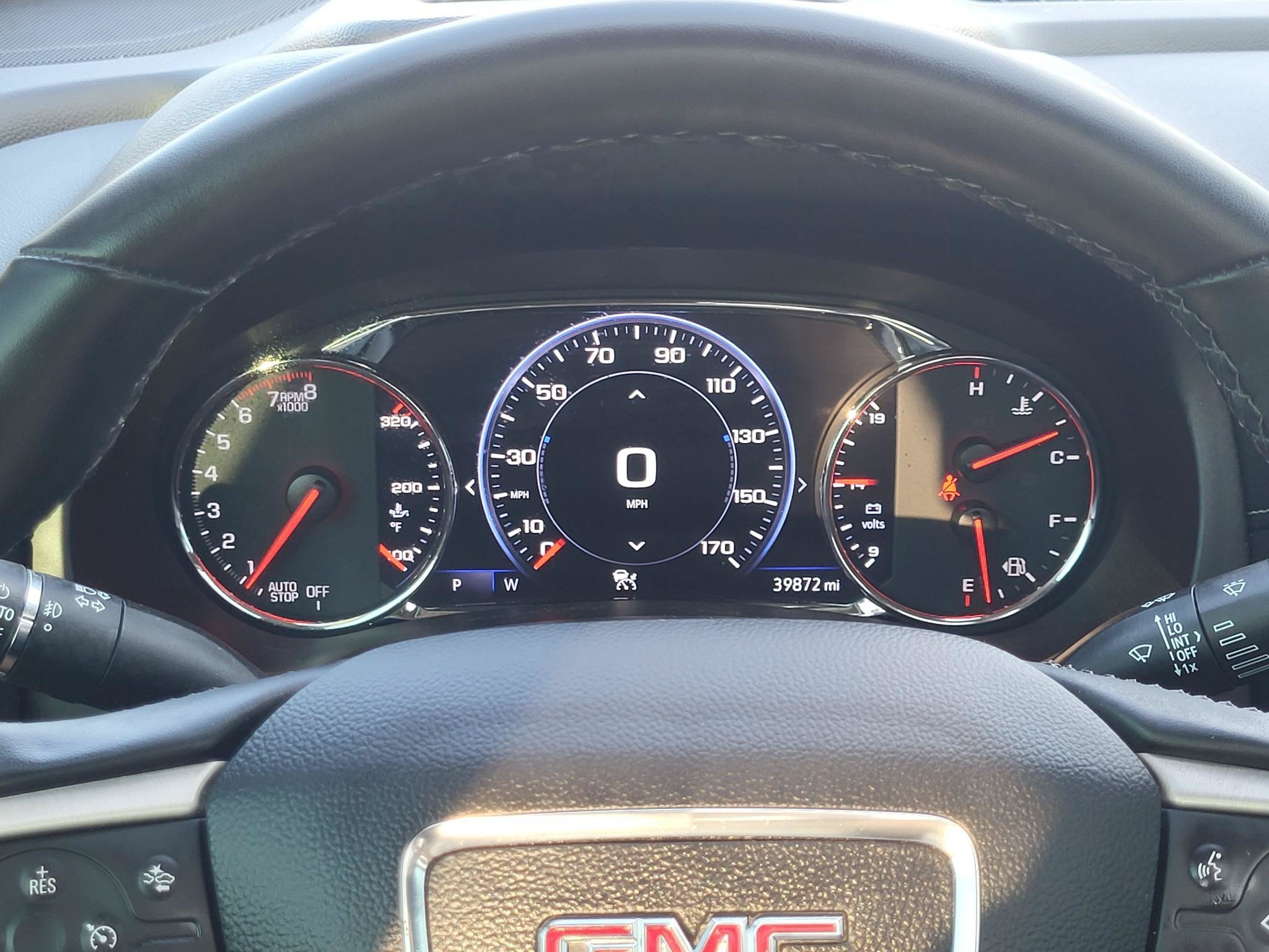 Used 2024 GMC Terrain Denali w/ Denali Premium Package AWD/4WD image 12