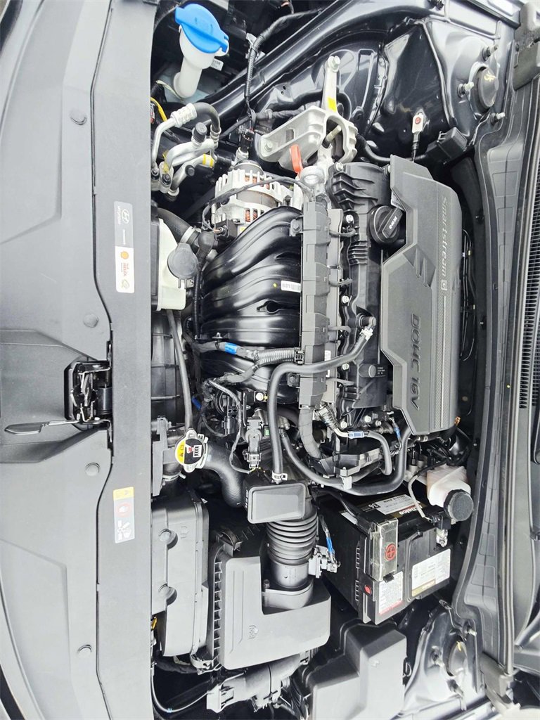 Used 2023 Hyundai Elantra SEL w/ Convenience Package image 17