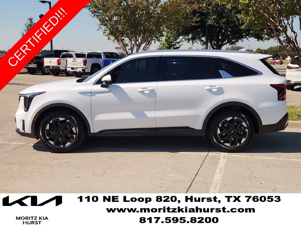 Certified 2025 Kia Sorento S w/ Panoramic Sunroof Package FWD image 11