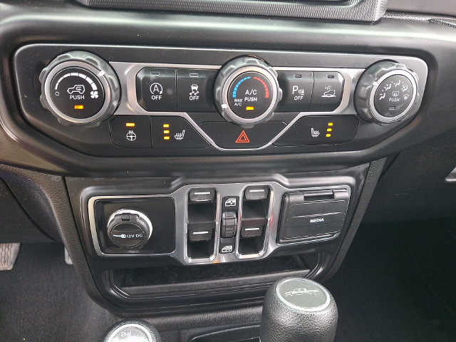 Used 2021 Jeep Gladiator Mojave AWD/4WD image 17