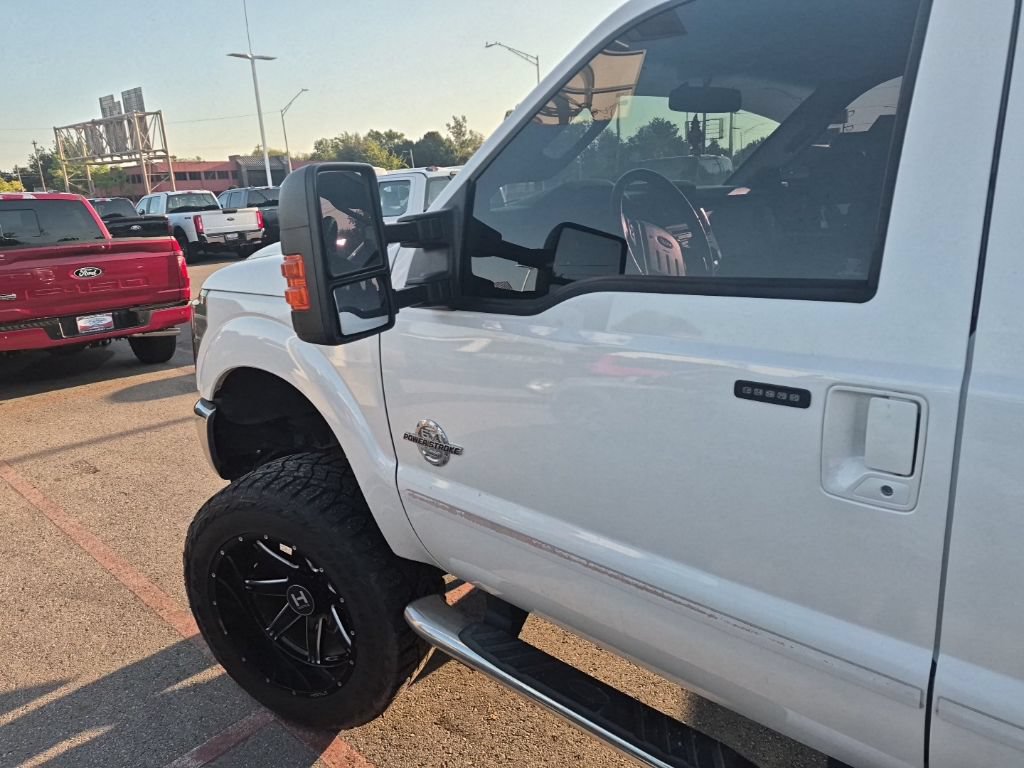 Used 2016 Ford F250 Lariat w/ Lariat Interior Package AWD/4WD image 10