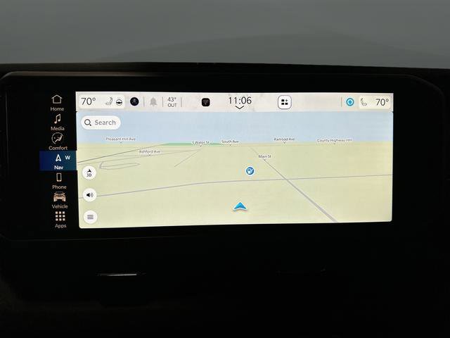 Used 2024 Jeep Wrangler Sahara w/ Technology Group image 9