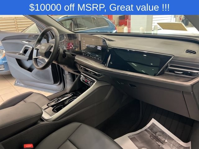 Used 2025 Audi Q5 Premium w/ Convenience Package AWD/4WD image 24