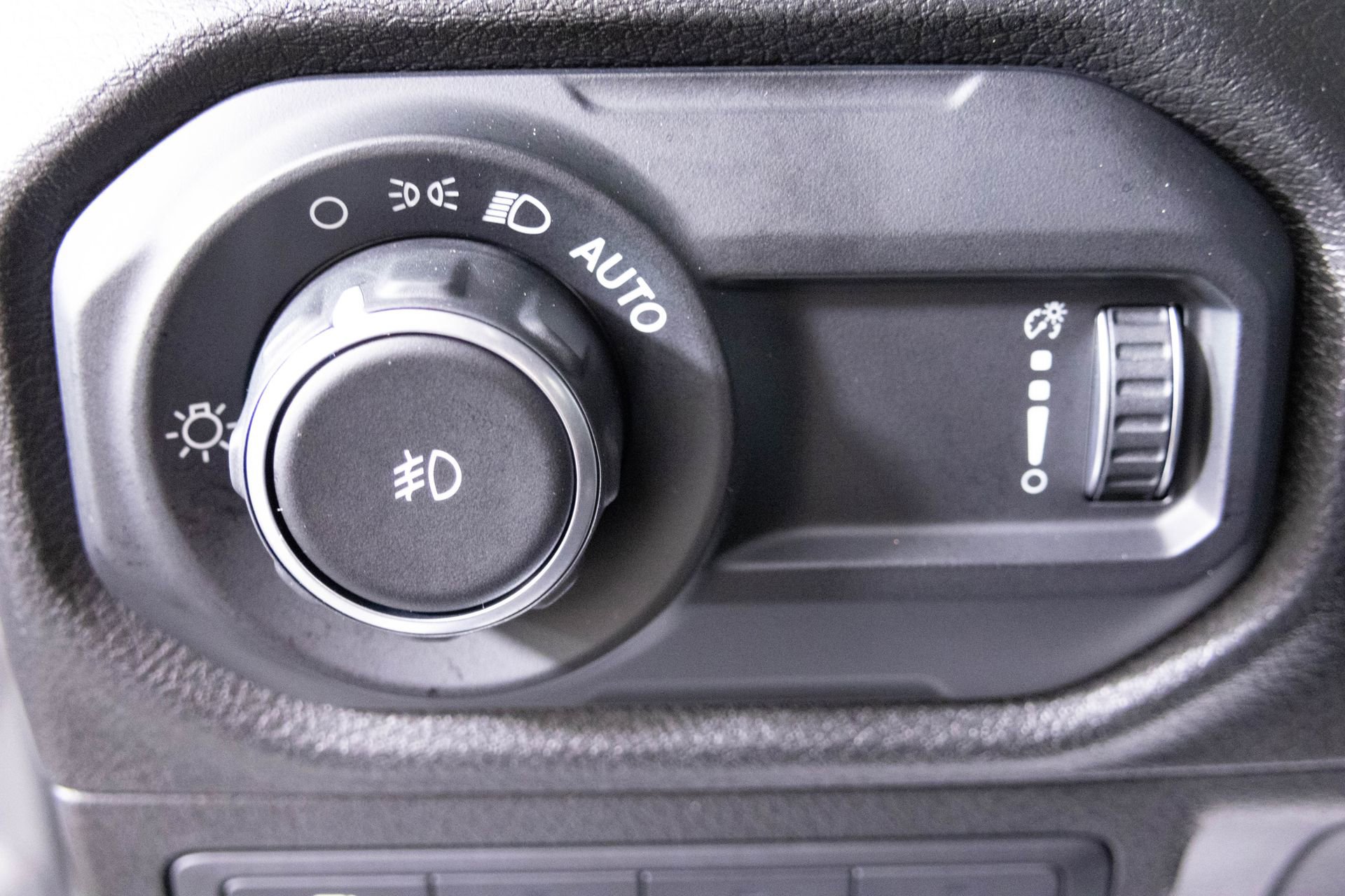 Used 2024 Jeep Wrangler Willys 4xe image 21