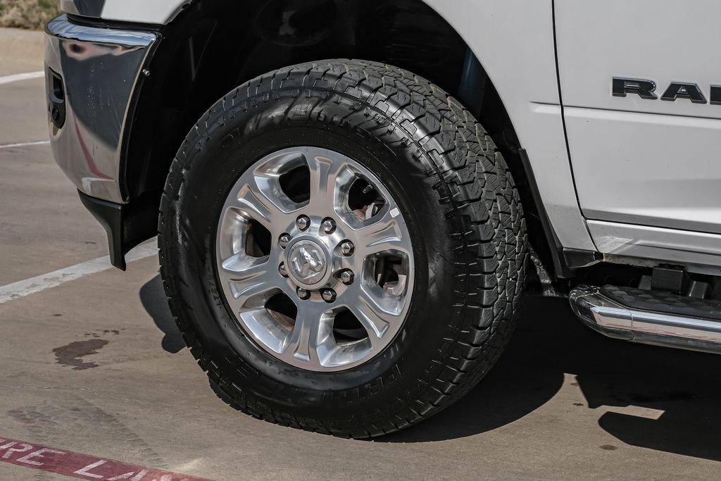 Used 2025 RAM 2500 Big Horn AWD/4WD image 55