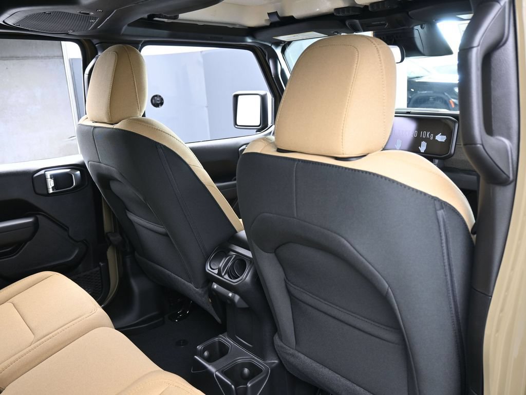New 2026 Jeep Gladiator Willys AWD/4WD image 40