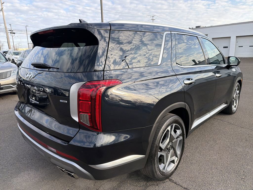 Used 2024 Hyundai Palisade Limited image 5