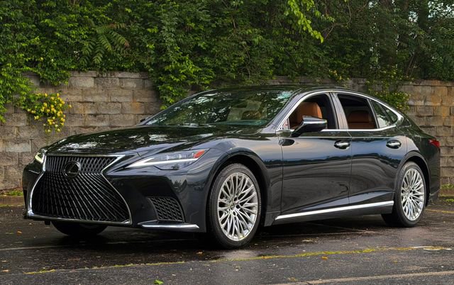 Certified 2024 Lexus LS 500 AWD image 13
