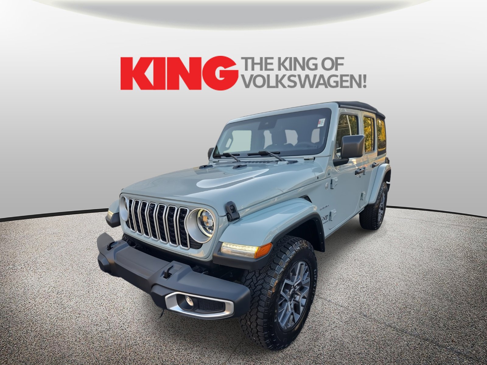 Used 2024 Jeep Wrangler Sahara w/ Technology Group image 3