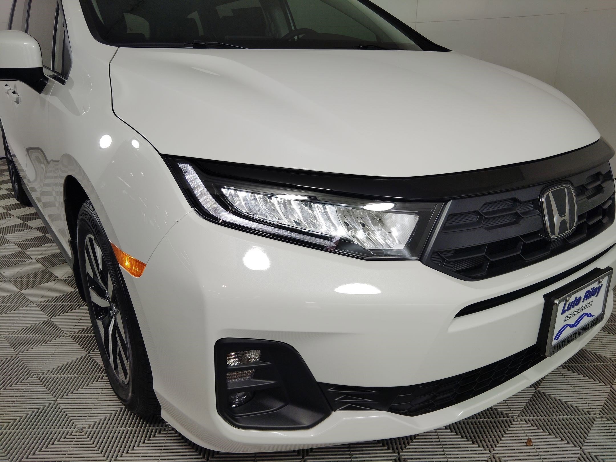 New 2026 Honda Odyssey EX-L image 11