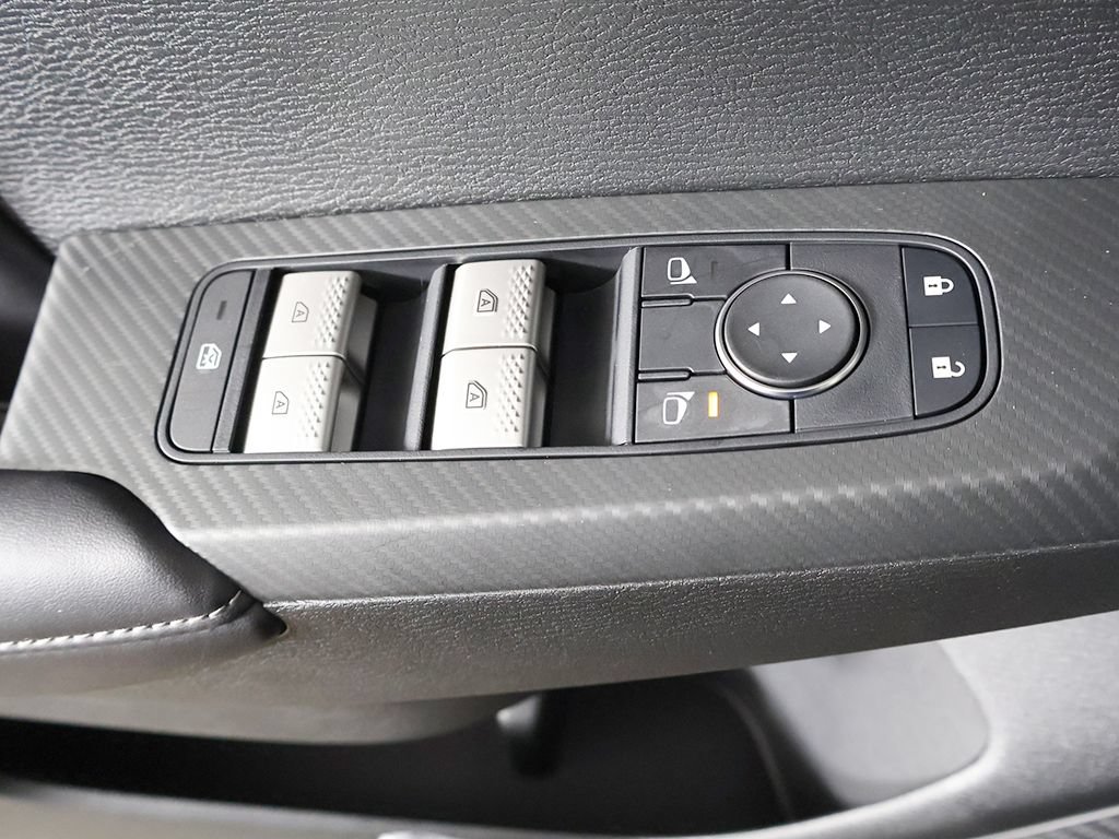 New 2026 Mitsubishi Outlander LE AWD/4WD image 34