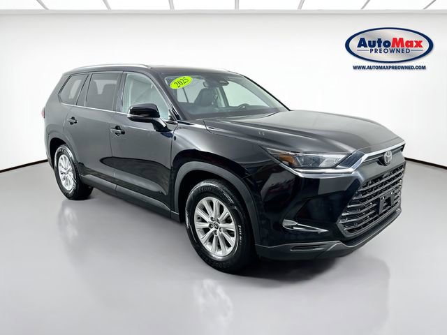 Used 2025 Toyota Grand Highlander AWD video 1