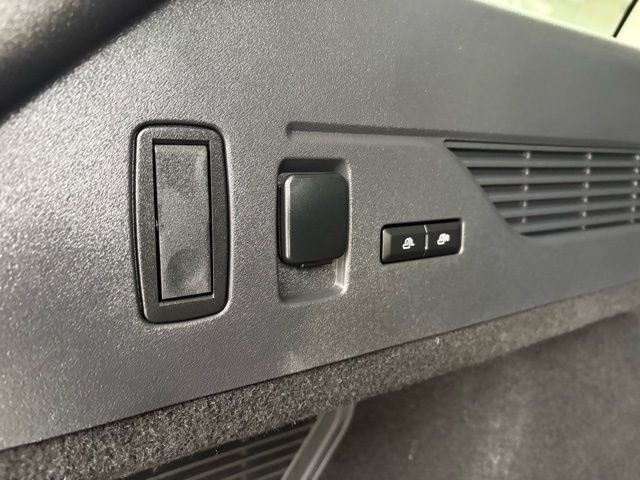 Used 2024 Lincoln Nautilus Reserve image 35