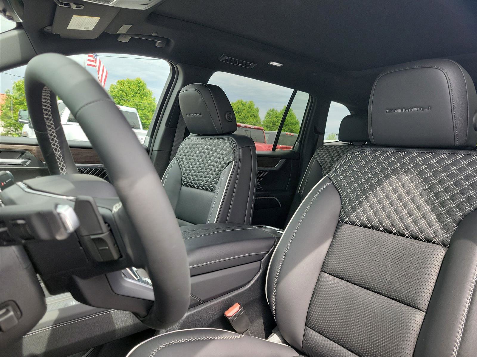 New 2026 GMC Acadia Denali w/ Super Cruise Package AWD/4WD image 19