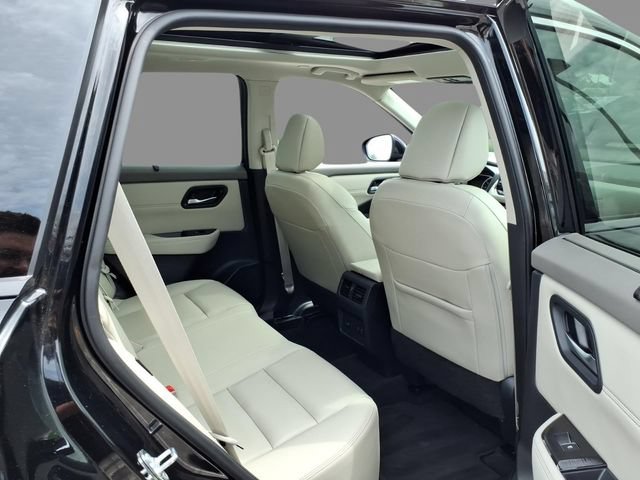 Certified 2023 Nissan Rogue SL w/ SL Premium Package AWD/4WD image 11