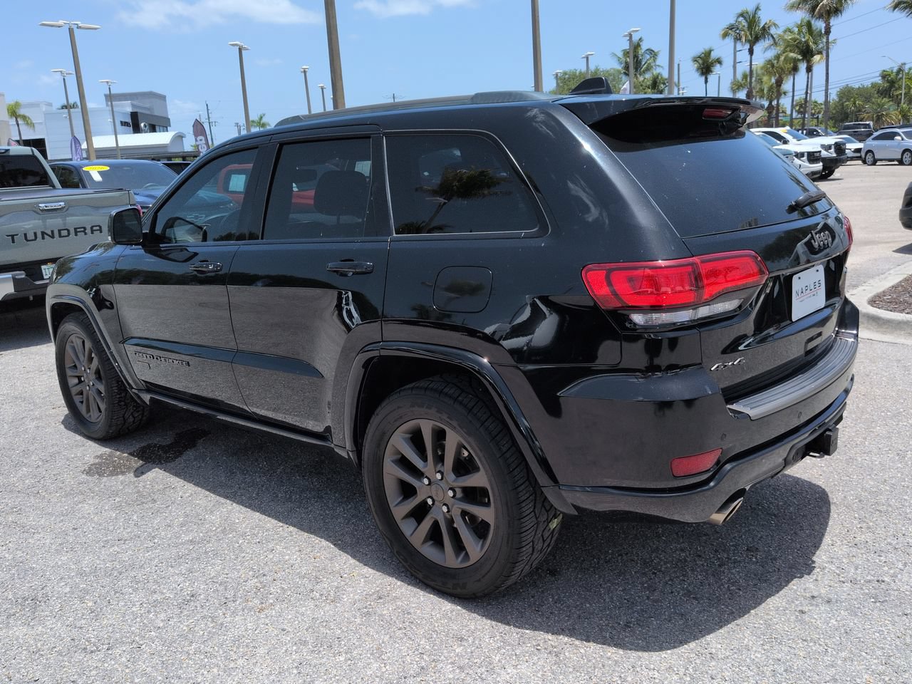 Used 2017 Jeep Grand Cherokee Limited 75th Anniversary AWD/4WD image 7