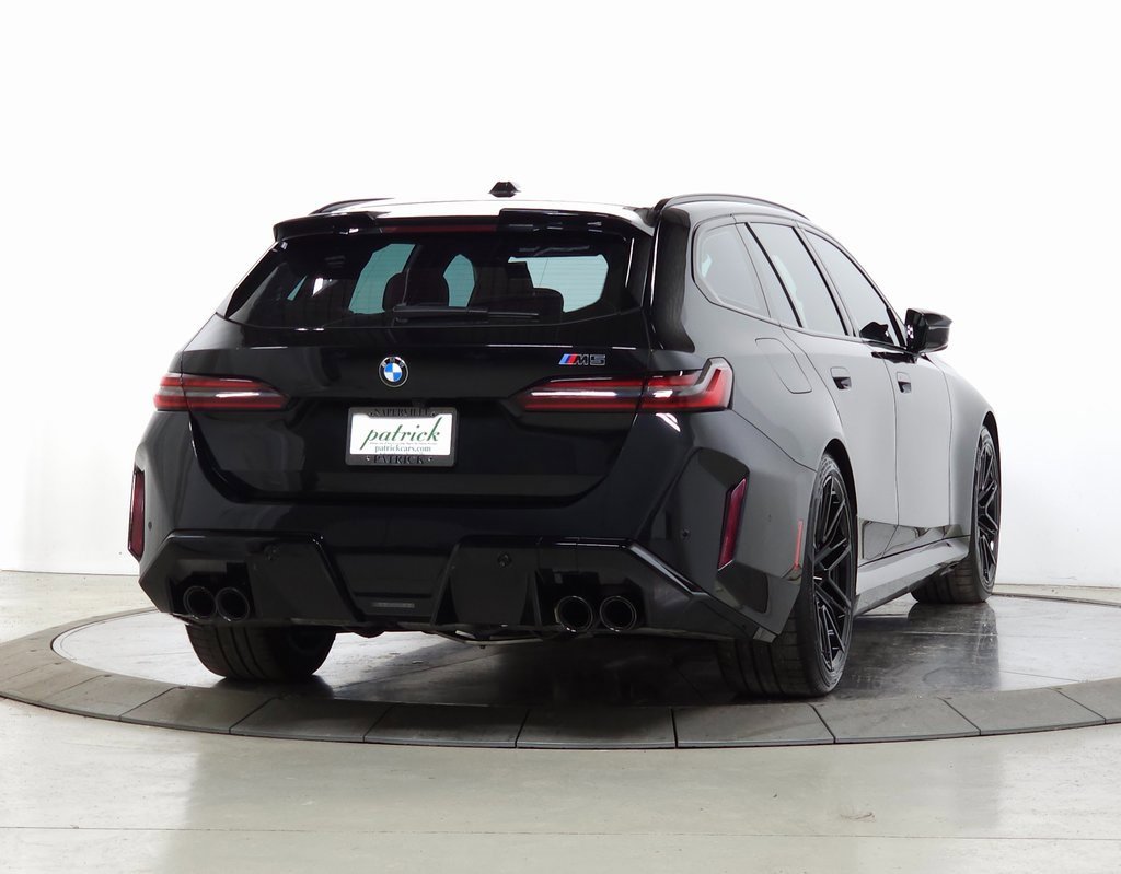 Used 2025 BMW M5 Touring w/ M Driver's Package image 9