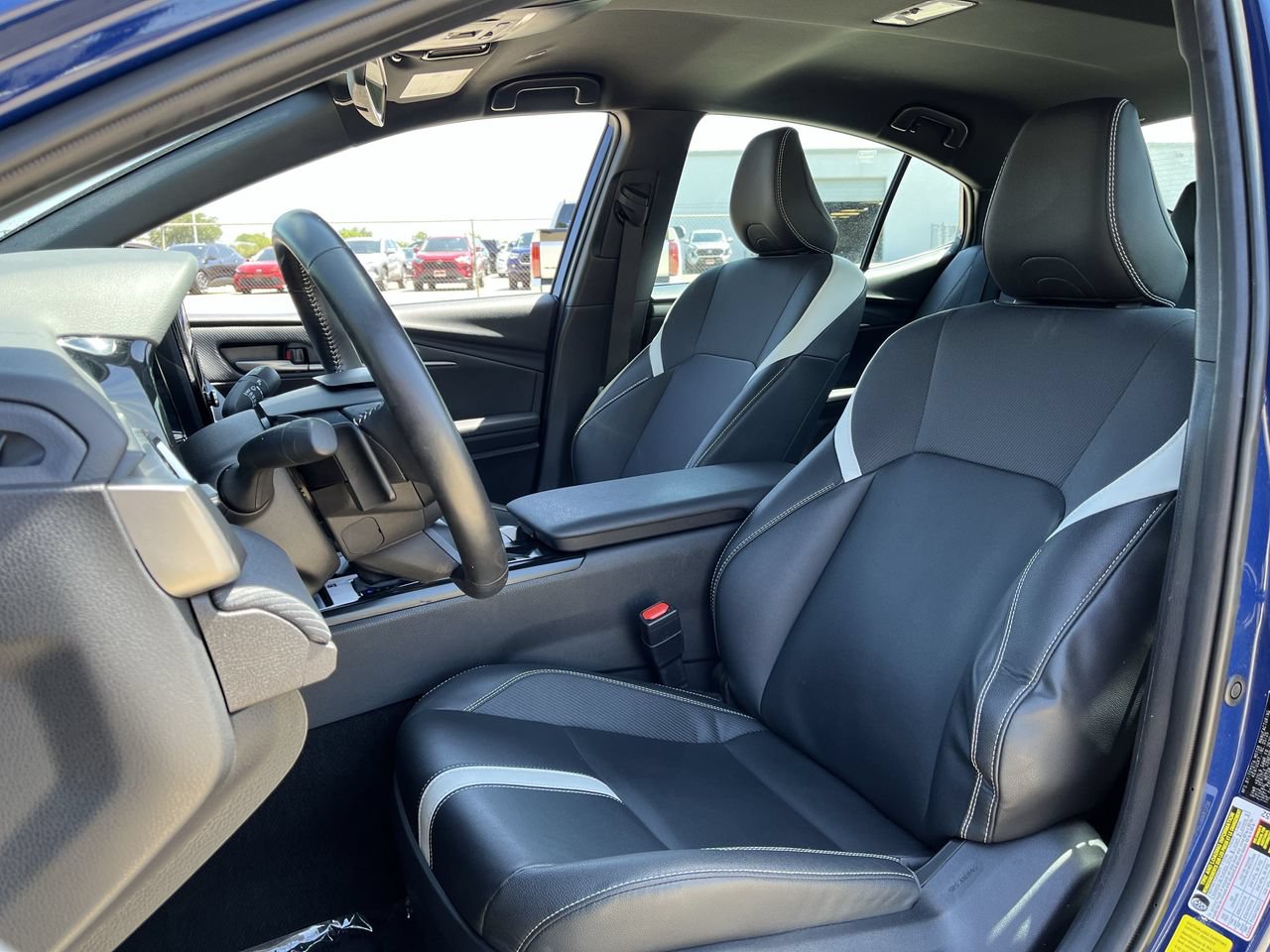 Used 2025 Toyota Camry SE FWD image 22