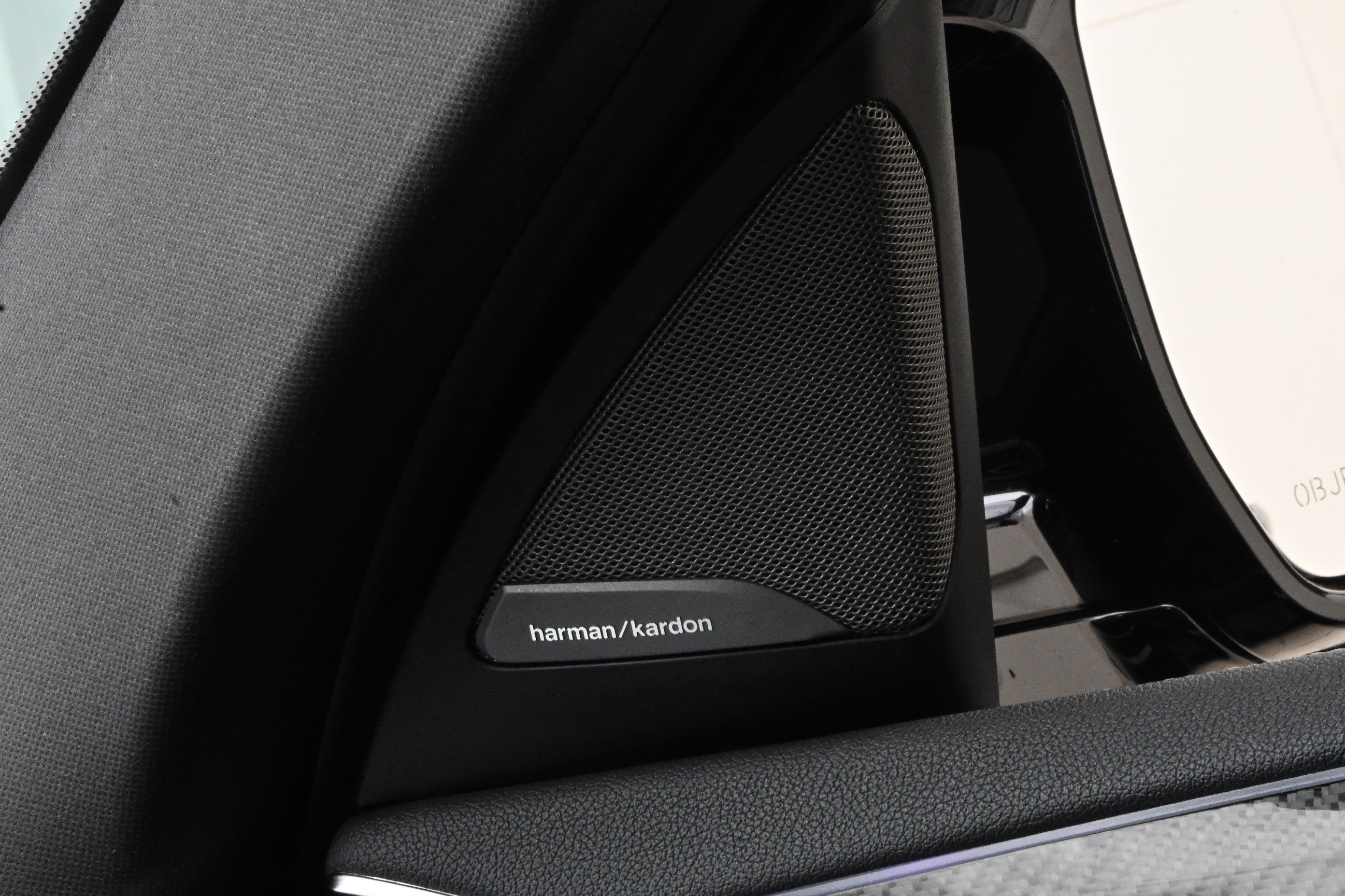 Certified 2024 BMW X4 M40i w/ Premium Package image 29